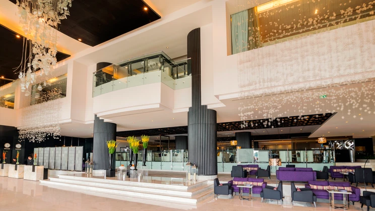 Sofitel Abu Dhabi Corniche Hotel